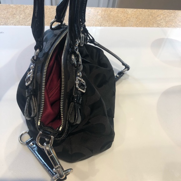 Black coach purse - Picture 5 of 6